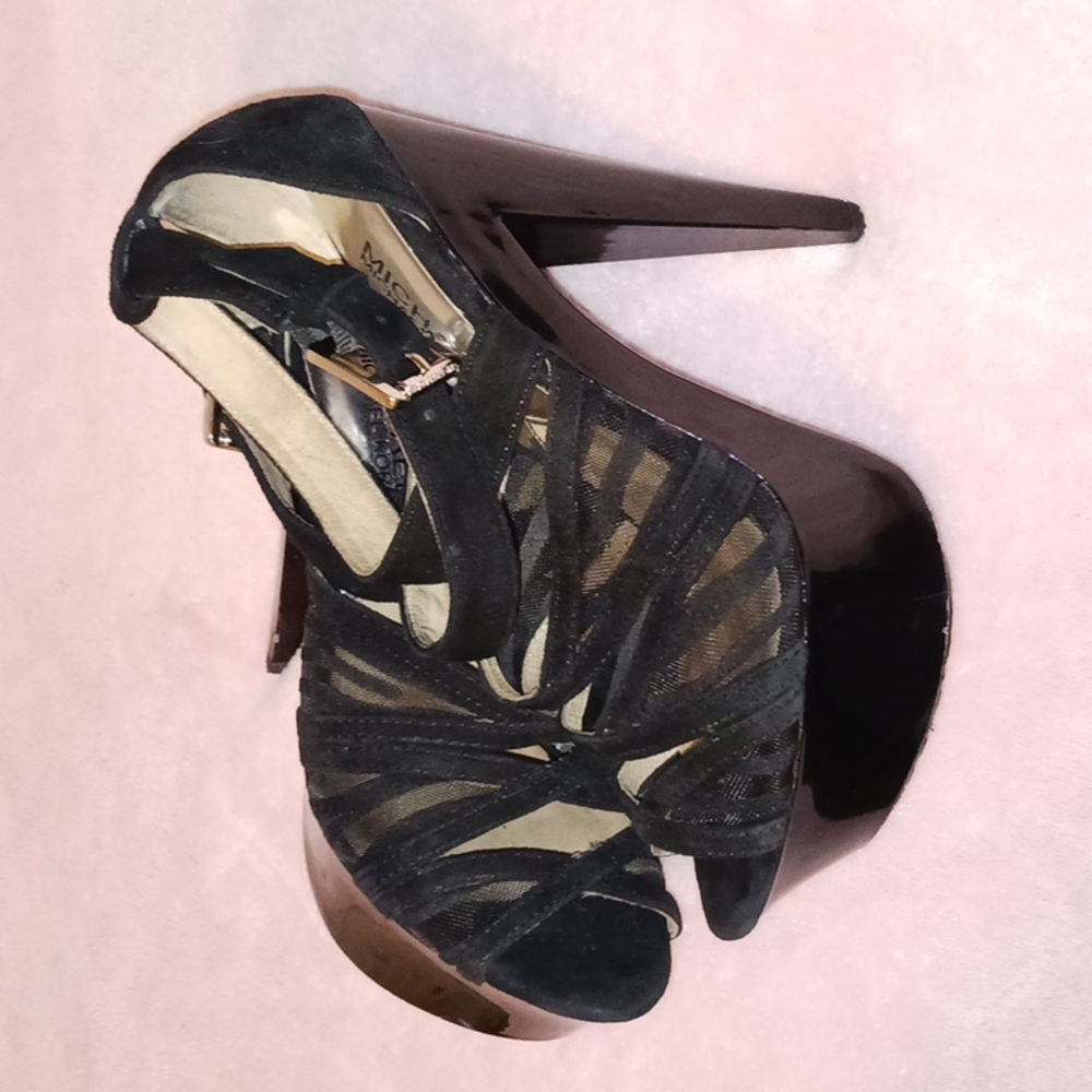 Platform heels
